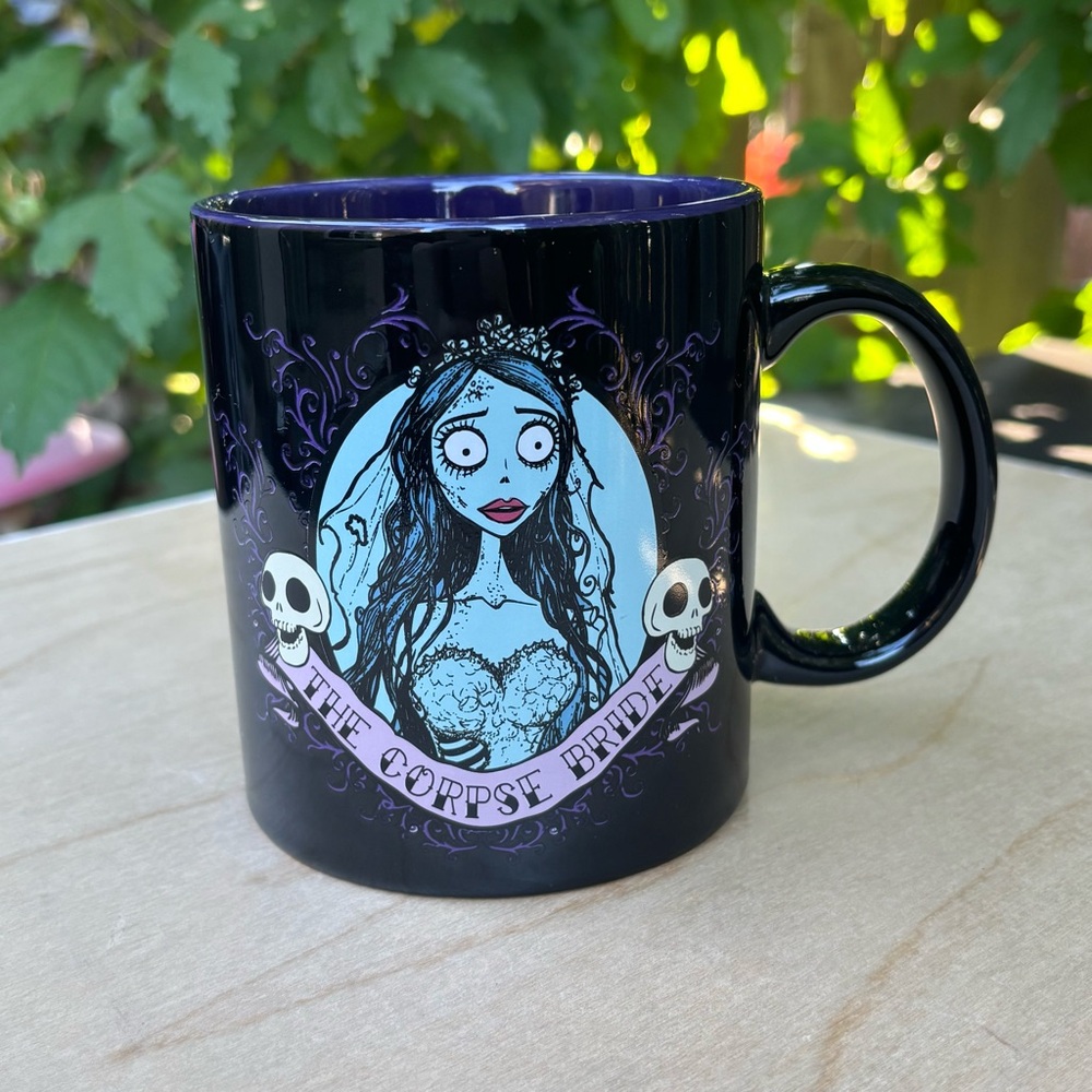Corpse Bride 2023 Warner Bros. Entertainment Ceramic 20 oz. Mug